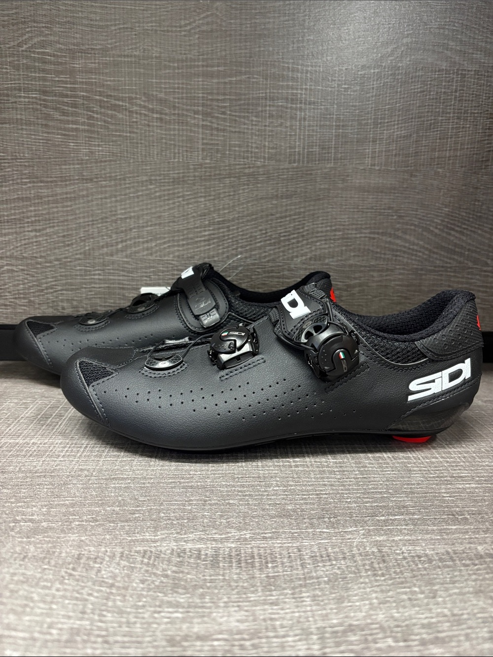 Women's Sidi Genius 10 Road Cycling Shoes (Black) - US 9.5/EUR 42